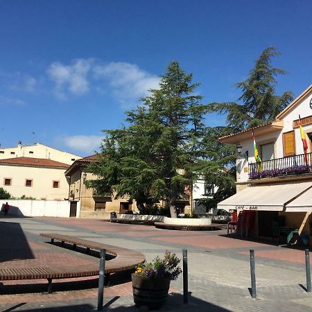 Apartamentos Turisticos Leiva -La Rioja Eksteriør billede