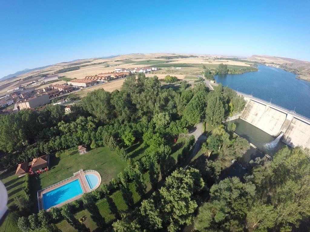 Apartamentos Turisticos Leiva -La Rioja Eksteriør billede